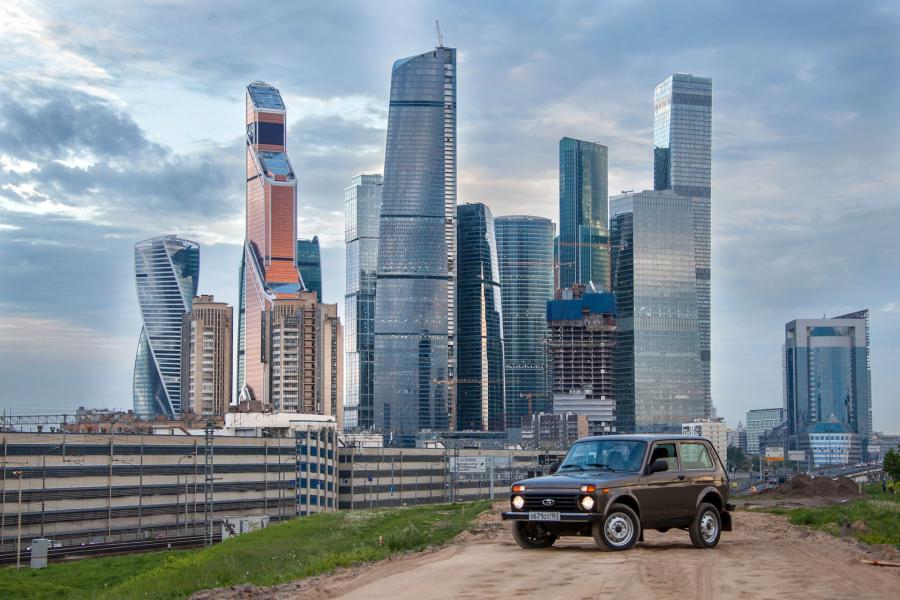  Lada 4x4 Urban (21214-57) 2014 года  (фото 5 из 17)